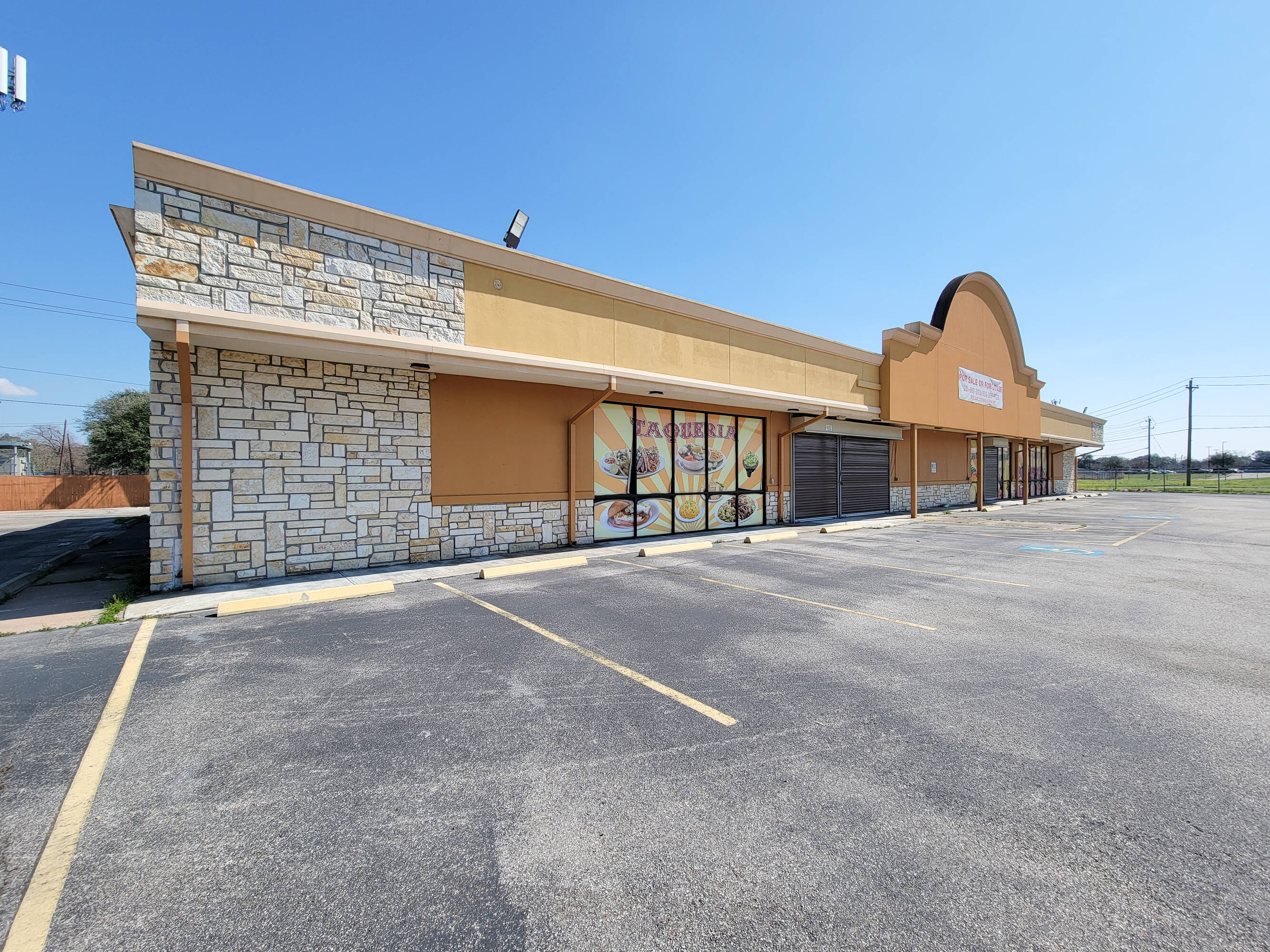 2719 S. Richey Houston, TX 77017