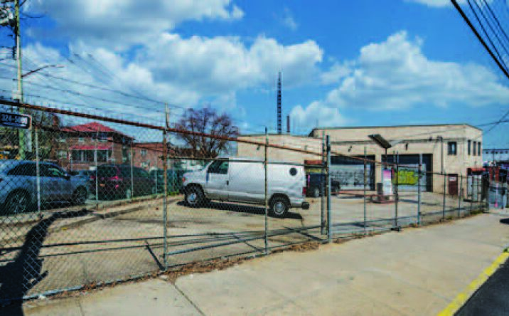 Pictures of Retail property located at 1598 Bronxdale Ave, The Bronx, NY 10462 for sales - image #1
