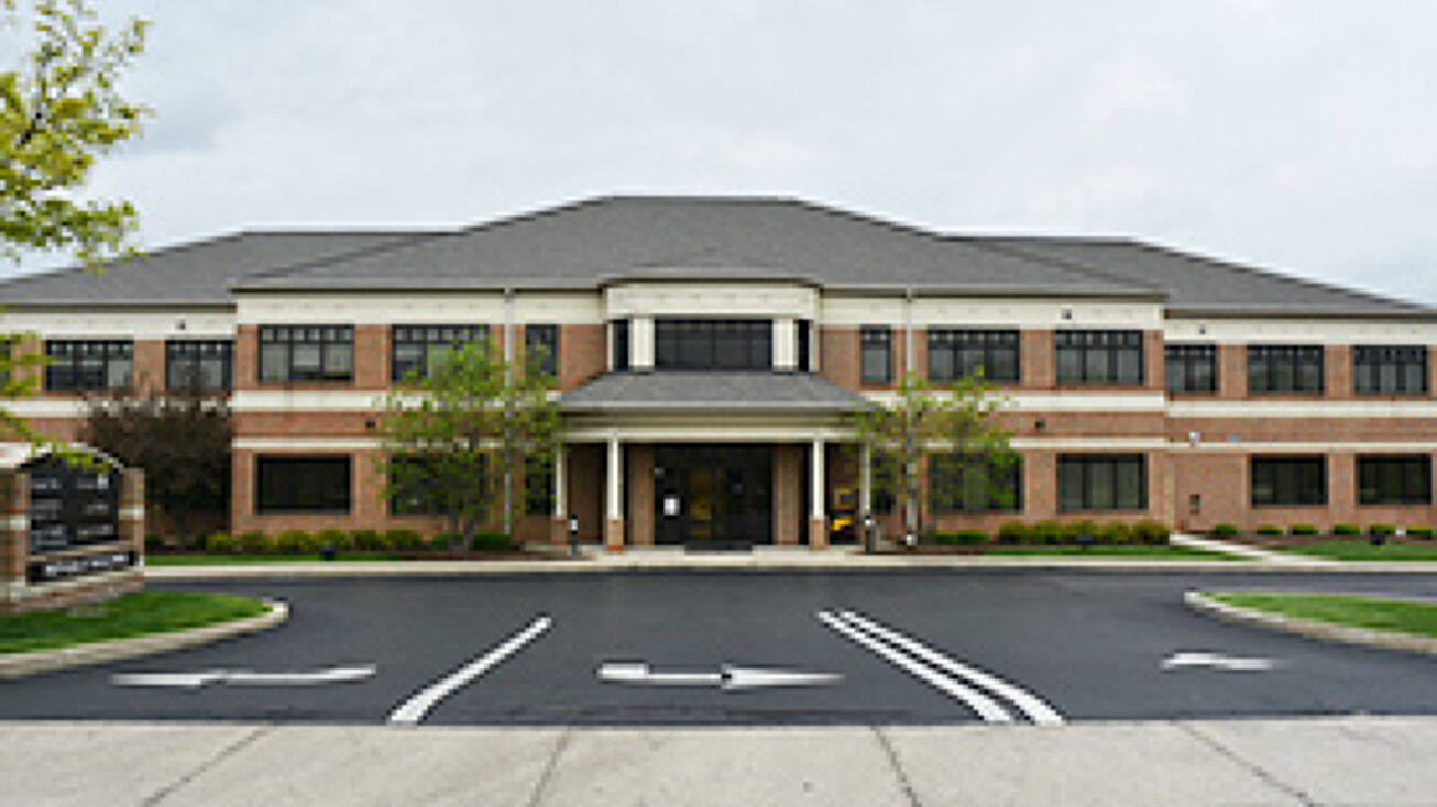 7501 Paragon Rd, Dayton, OH 45459