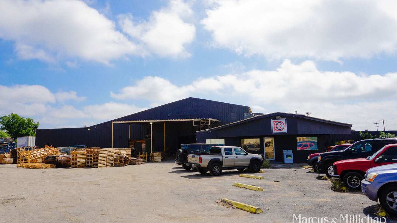 5036 Roosevelt Ave, San Antonio, TX 78214