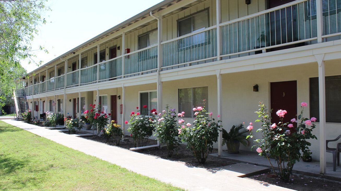 120 E Fairmont Ave, Modesto, CA 95354 Multifamily Property for Sale