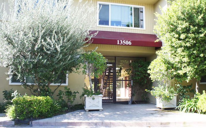 Sherman Oaks, CA 91411, Property for sale