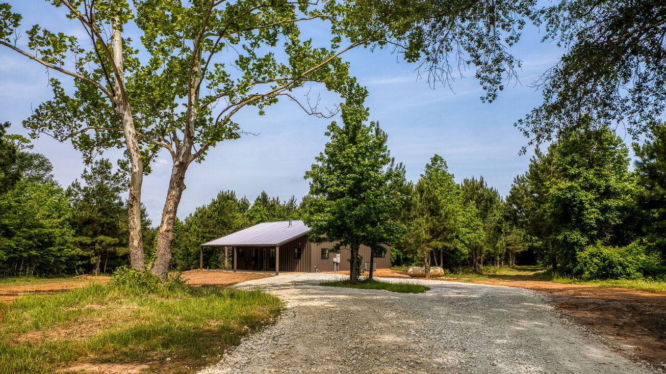 966 County Road 1217, Reklaw, TX 75784