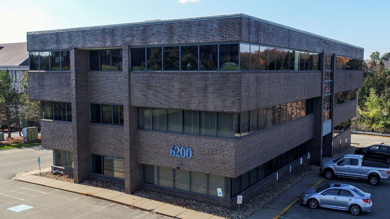 6200 Brooktree Rd, Wexford, PA 15090