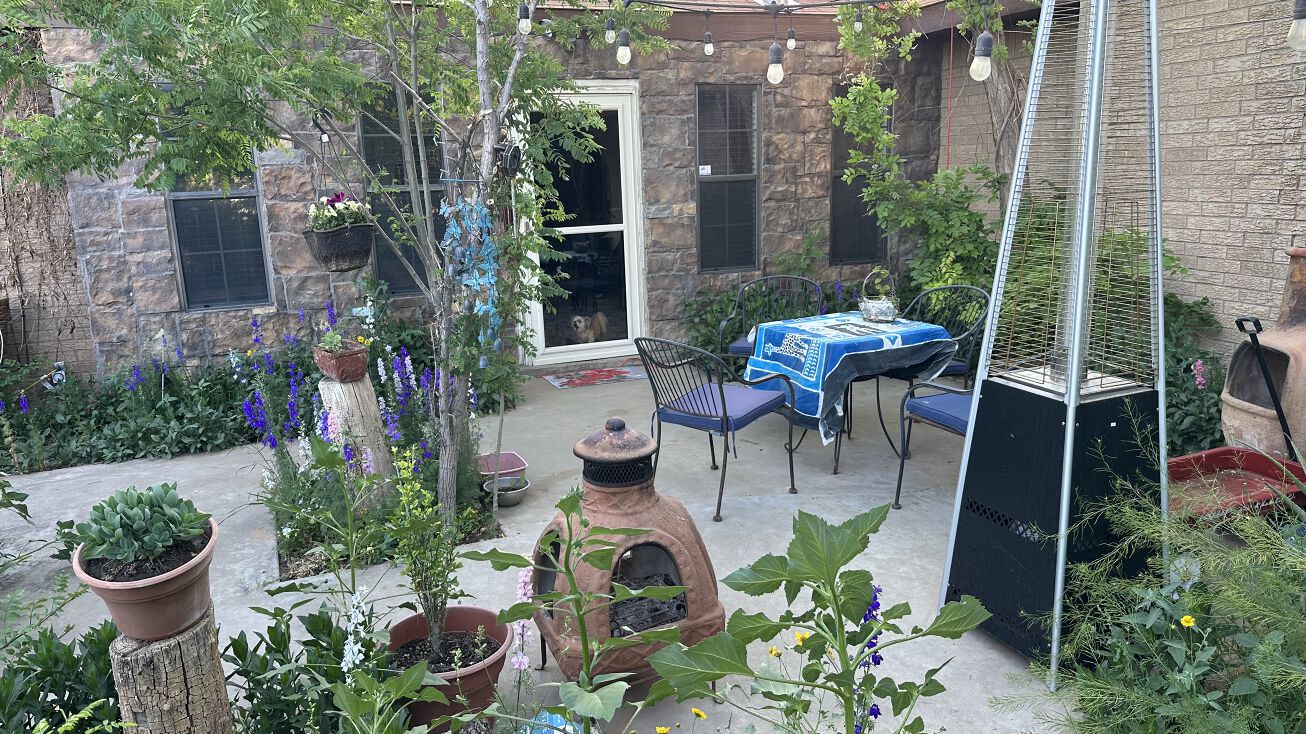 6846 E Goldenrod Dr, Gardendale, TX 79758