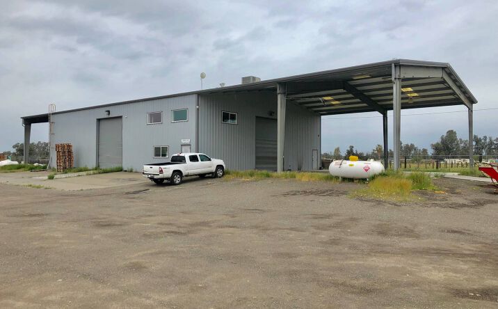 Pictures of Industrial property located at 6785 Rd 136, Earlimart, CA 93219 for sales - image #1