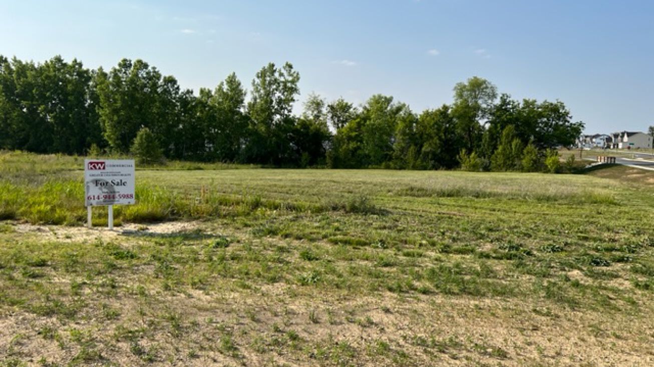 Refugee Rd, Pickerington, OH 43147