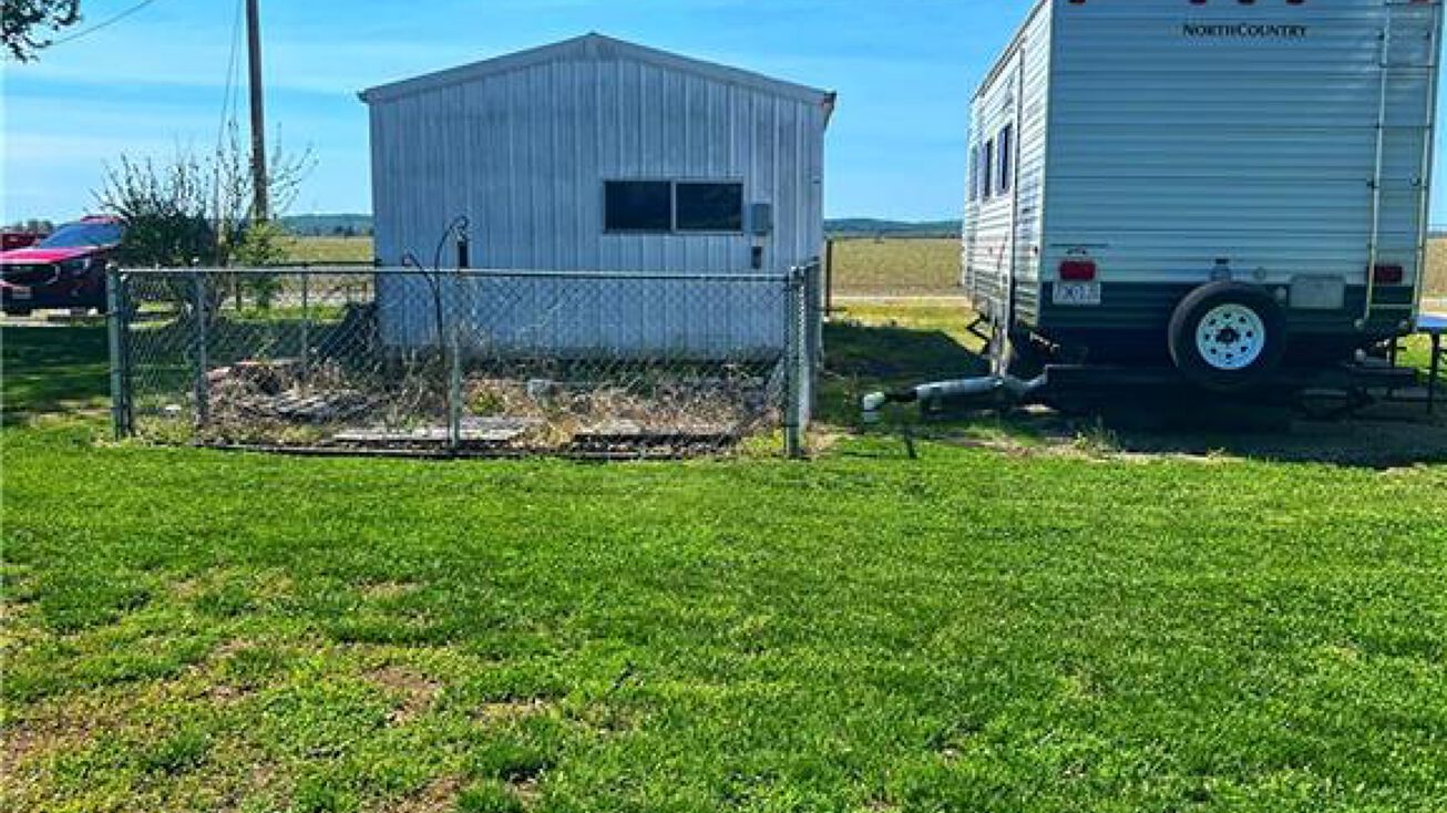 139 Halls Drive, Big Lake, MO 64437