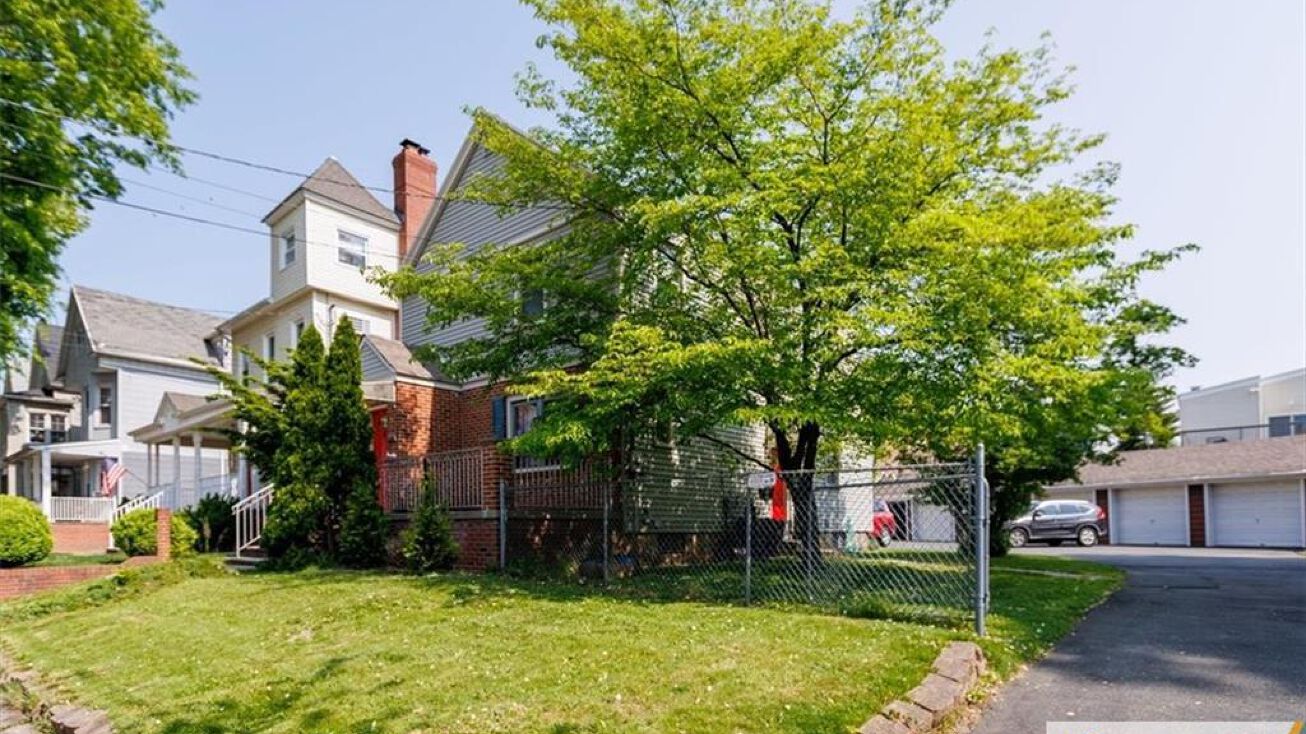 41 E 37th Street, Bayonne, NJ 07002