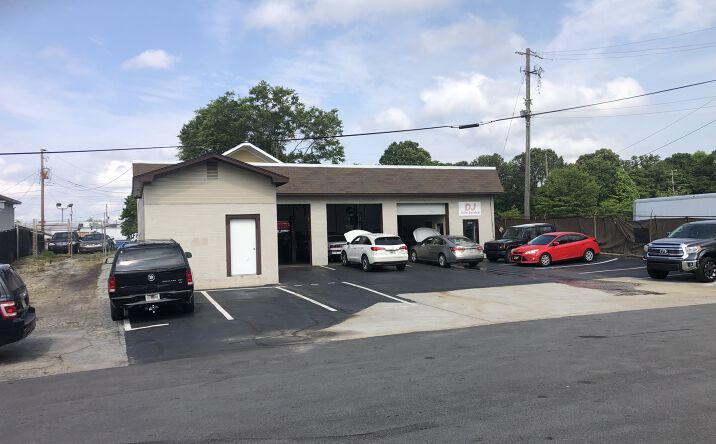 Pictures of Retail property located at 2262 Township Ln, Tucker, GA 30084 for sales - image #1