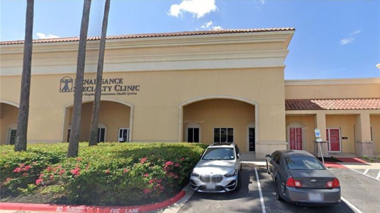 Pictures of Office property located at 505 Angelita Drive 1, Progreso