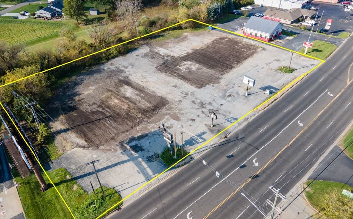 Pictures of Land property located at 5974 Youngstown Warren Rd, Niles, OH 44446 for sales - image #1
