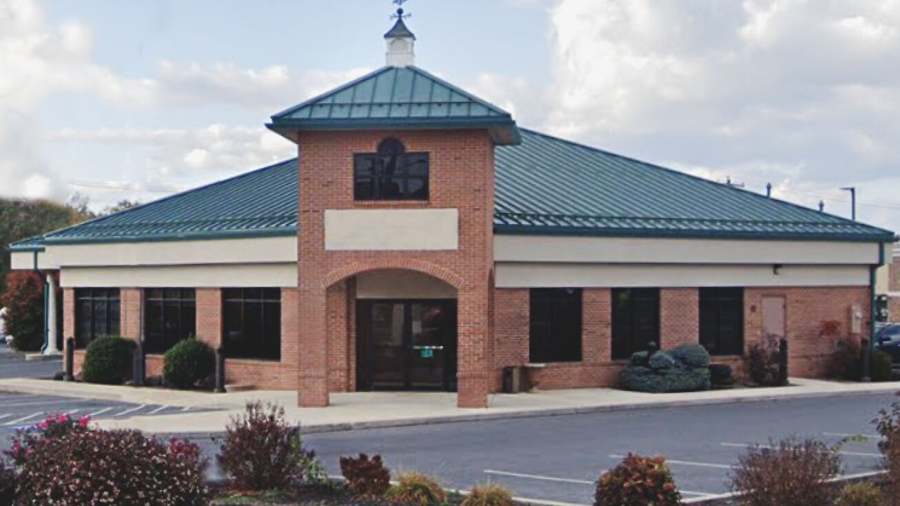 1725 Lincoln Way E, Chambersburg, PA 17202