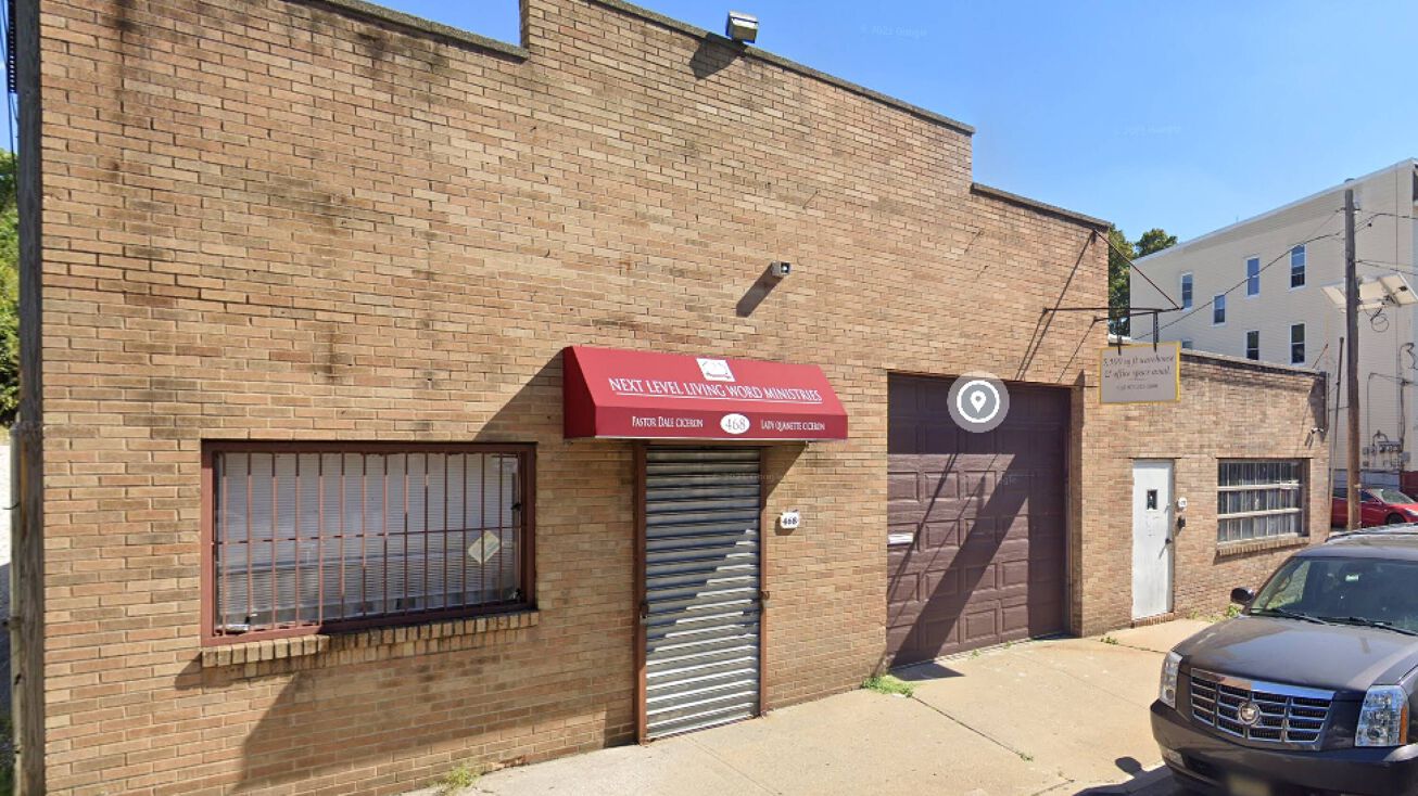 464 Grove St, Irvington, NJ 07111