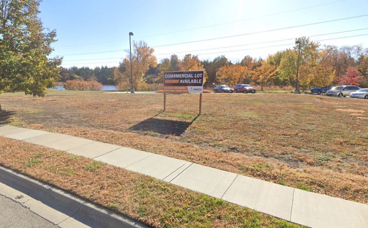 Pictures of Office property located at 7701 Preserve Ln, Lincoln, NE 68516 for sales - image #1