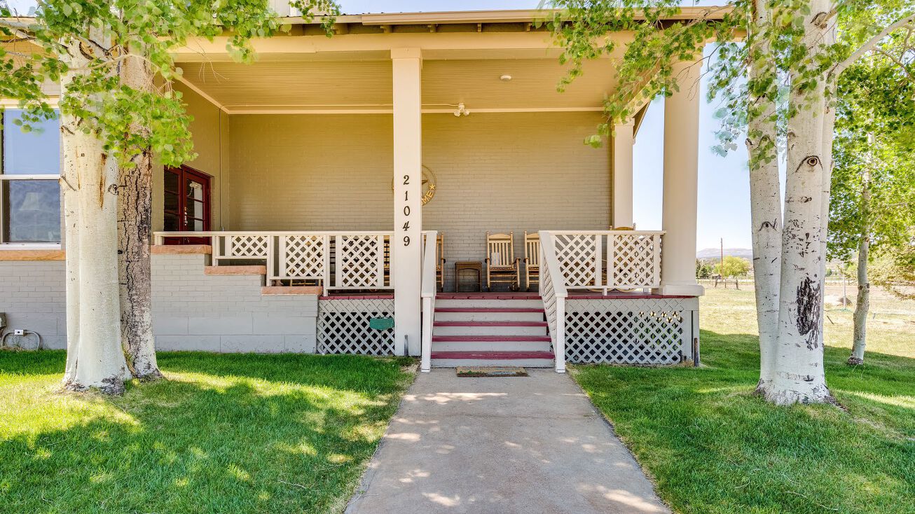 Pictures of Hospitality property located at 21049 Uncompahgre Rd, Montrose, CO 81403 for sales - image #1