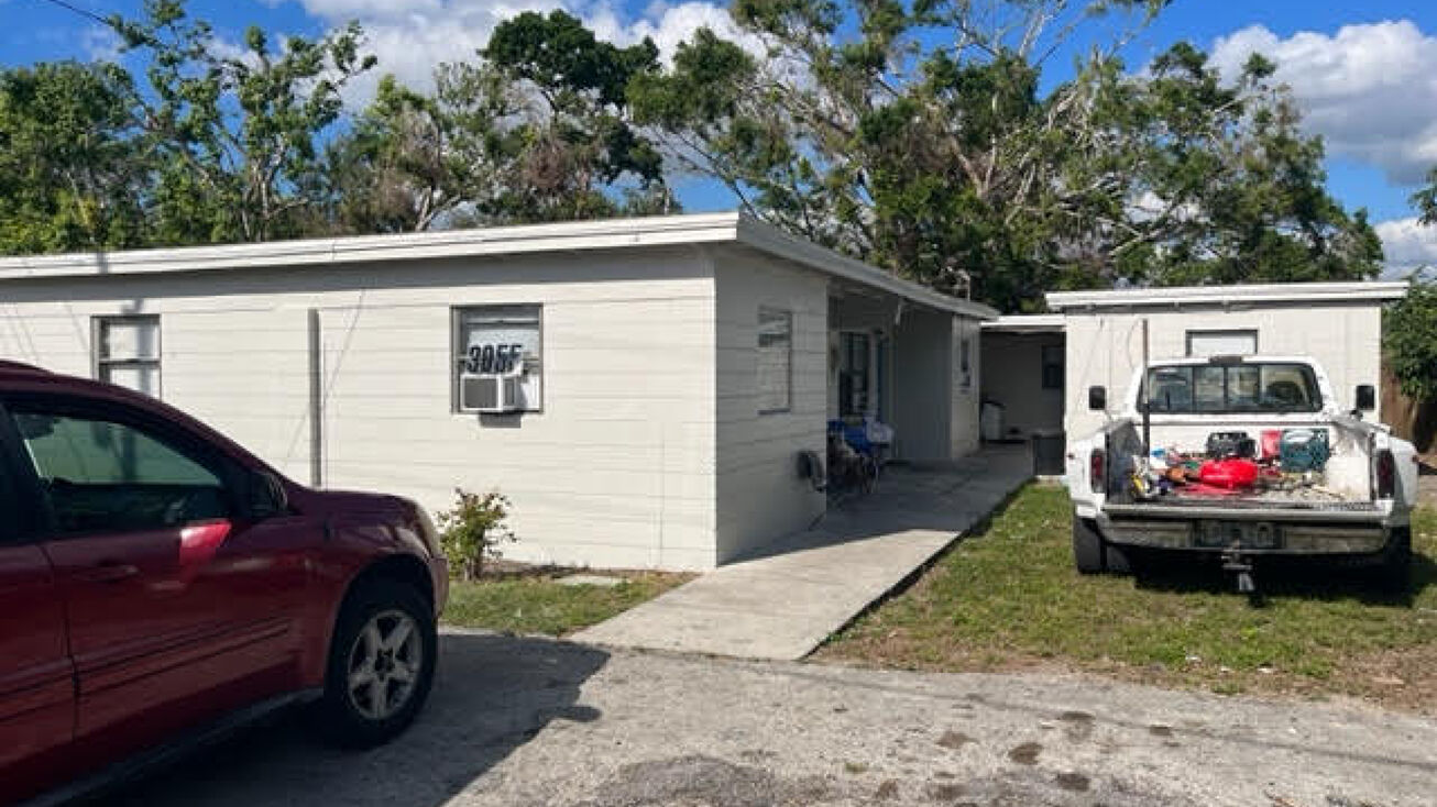 3055 2nd St, Fort Myers, FL 33916 Multifamily Property for Sale