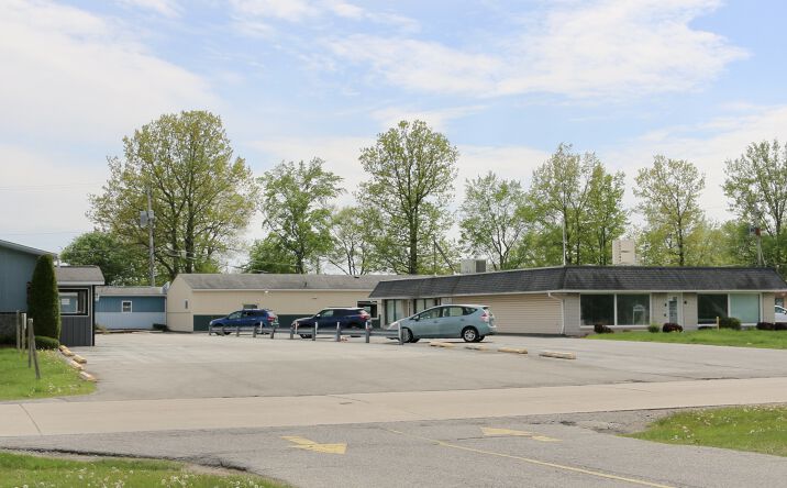 Pictures of Office property located at 3159 Christy Way, Saginaw, MI 48603 for sales - image #1