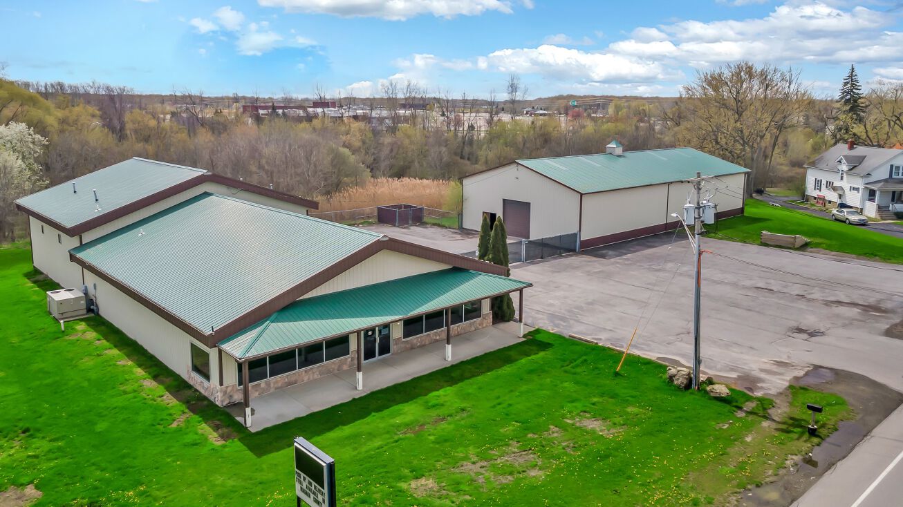 2070 Cayuga Drive Extension, Niagara Falls, NY 14304 | Crexi.com