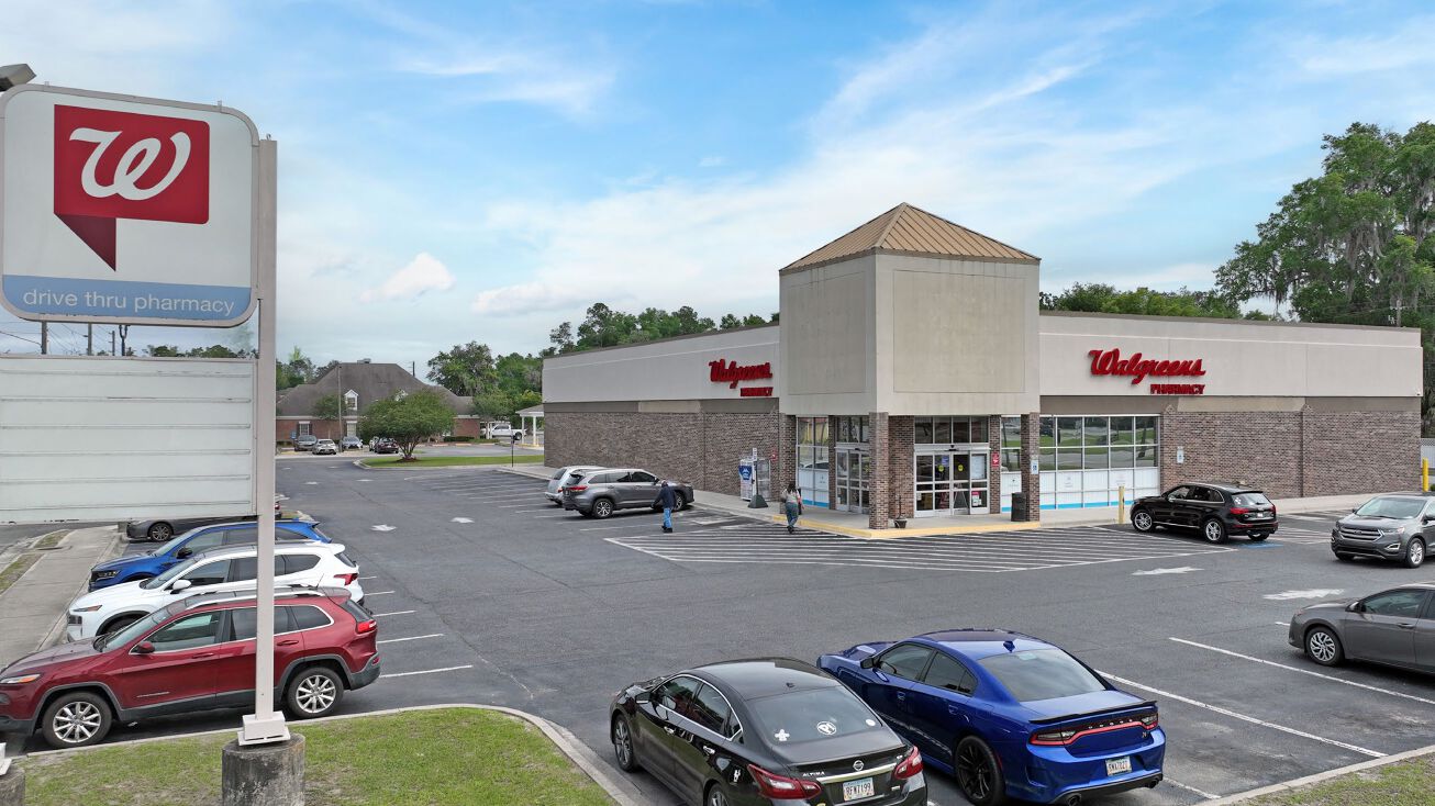 4242 2nd St N, Folkston, GA 31537