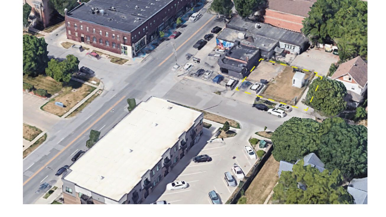 1206 23rd St, Des Moines, IA 50311