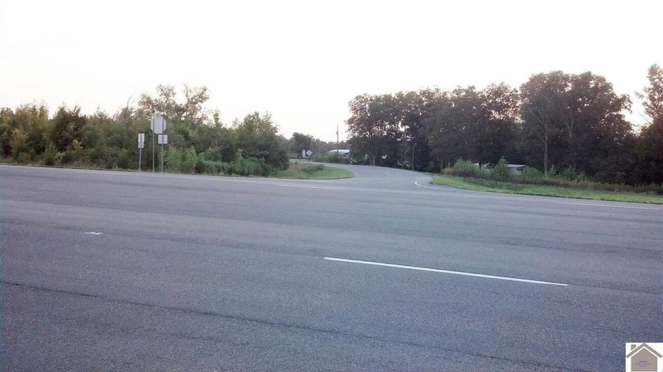 8360 Kentucky 80, Bandana, KY 42022 Land for Sale 8360 Kentucky 80