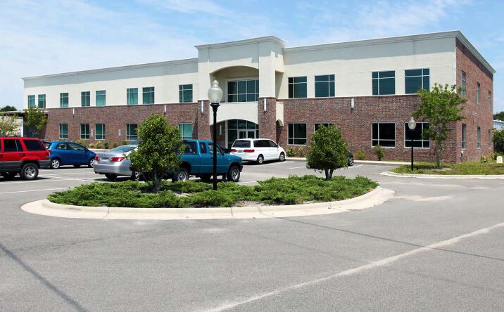 image of property at 2033 CORPORATE DR Wilmington NC 28405-7464