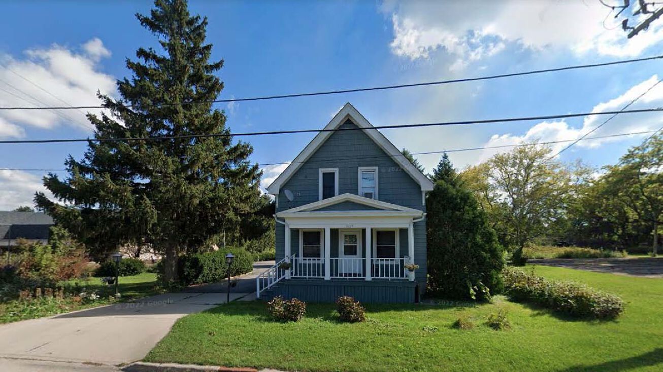 11126 N Wauwatosa Rd, Mequon, WI 53097