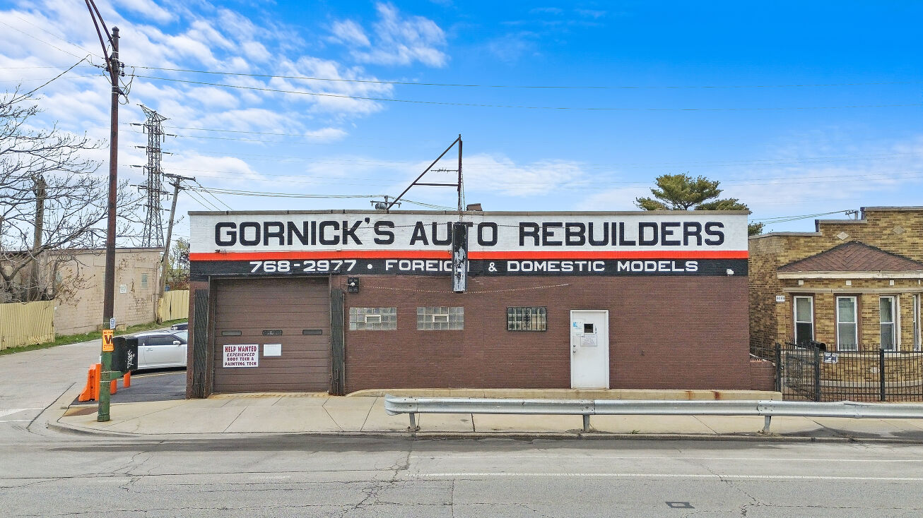 9363 S. Ewing Ave, Chicago, IL 60617