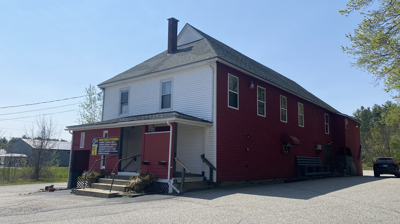 1301 Long Plains Rd, Buxton, ME 04093