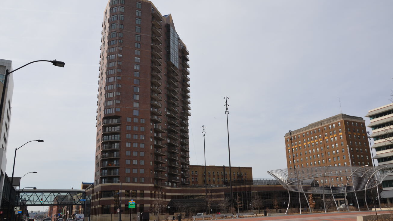 300 Walnut Street Office Condo, Des Moines, IA 50309 Office Property