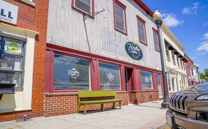 Pictures of Retail property located at 123 Union Square, Milford, NH 03055 for sales - image #1