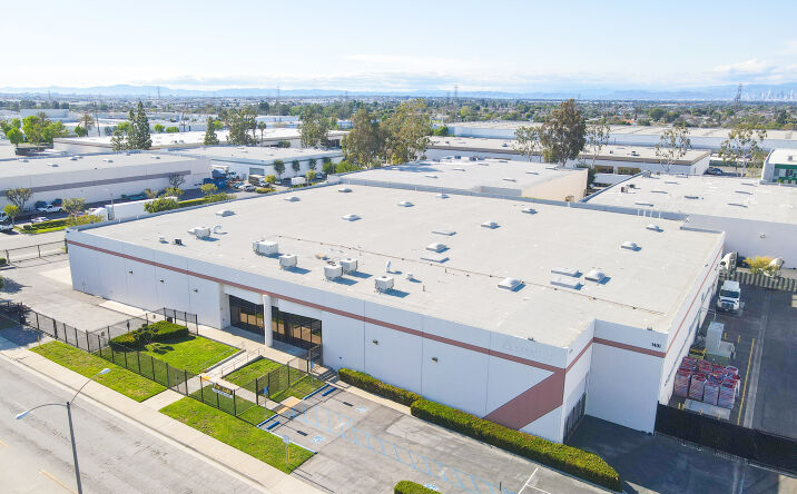 Pictures of Industrial property located at 1401 W Walnut St, Compton, CA 90220 for sales - image #1