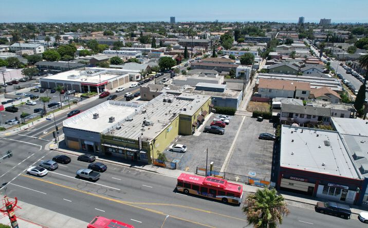 Pictures of Retail property located at 1928 E Anaheim St, Long Beach, CA 90813 for sales - image #1