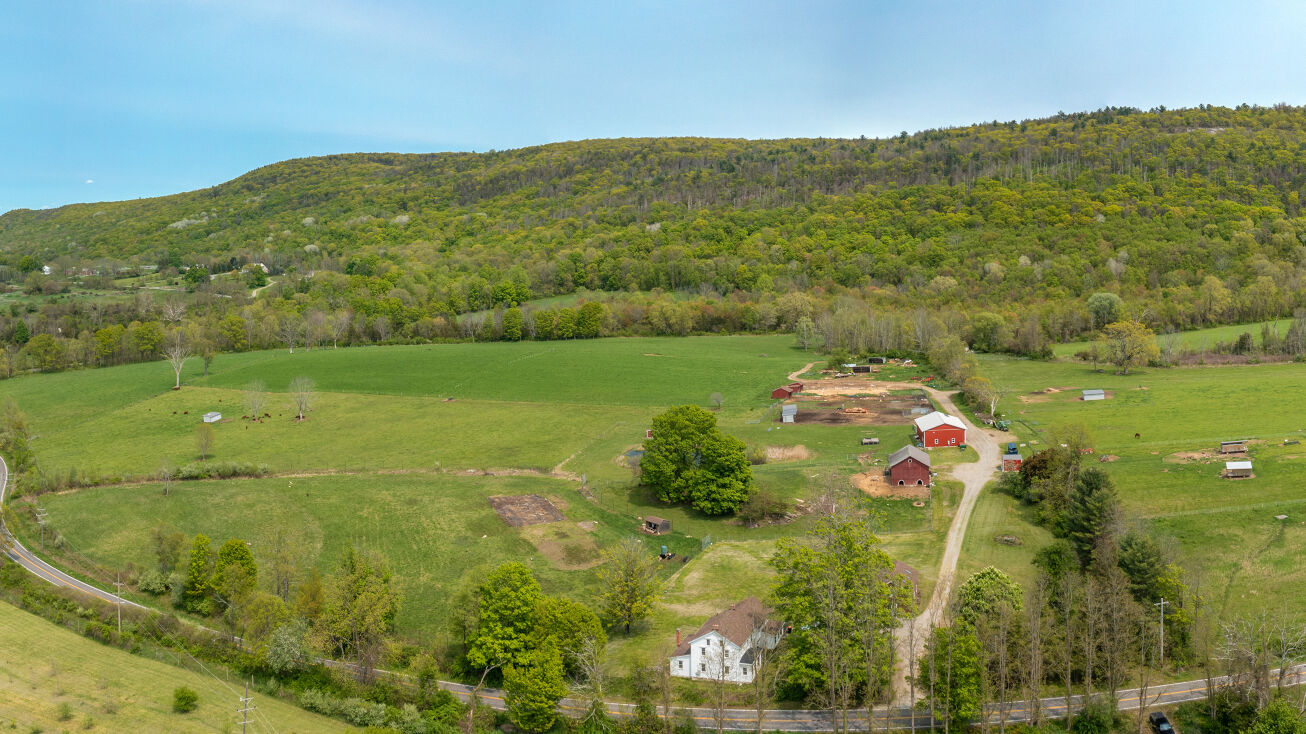 355 Poplar Hill Rd, Dover Plains, NY 12522