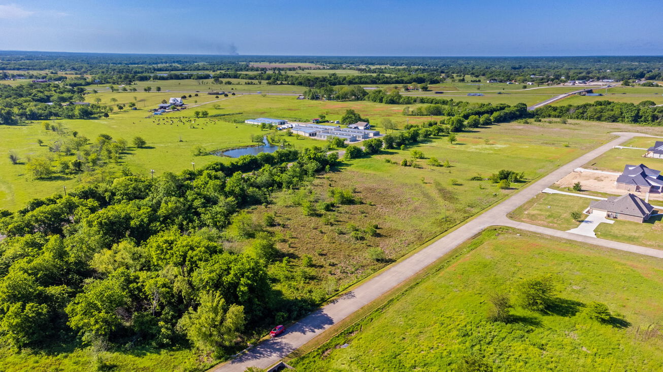 1154 Tawakoni Ln, Wills Point, TX 75169