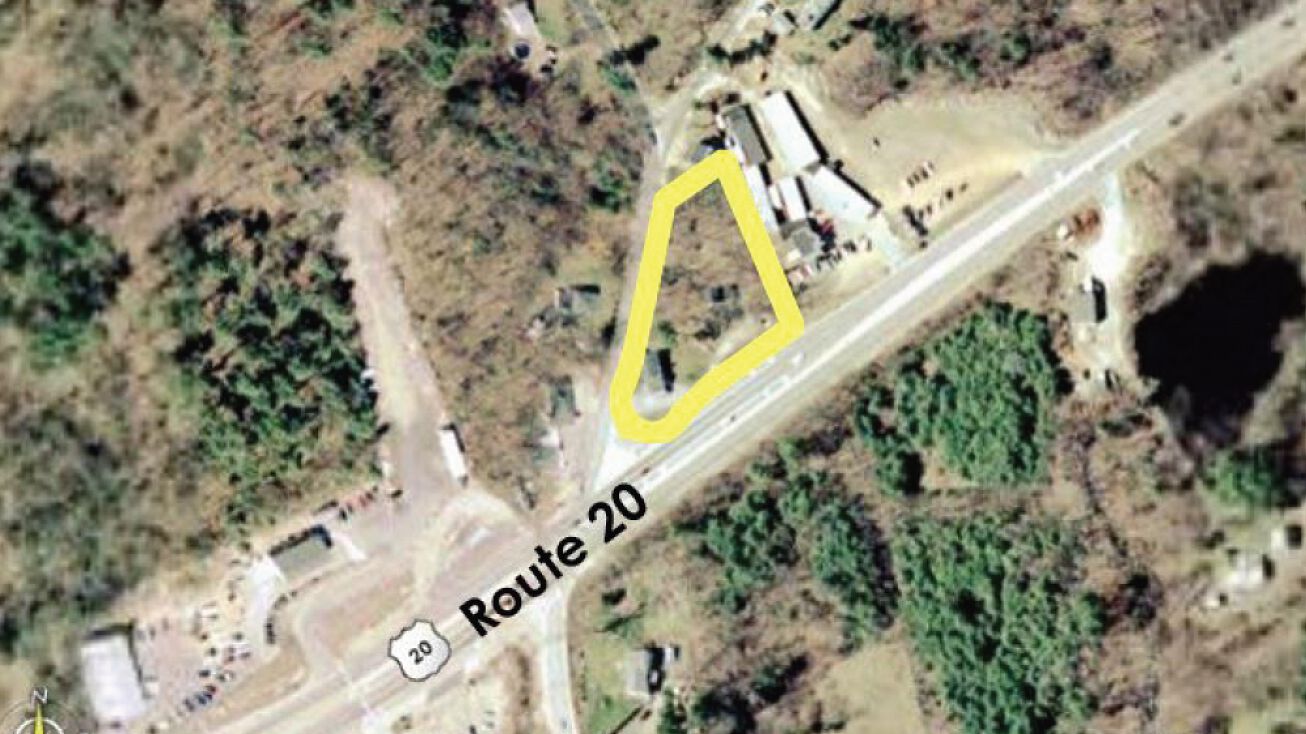 6 Oxbow Road, Charlton, MA 01507