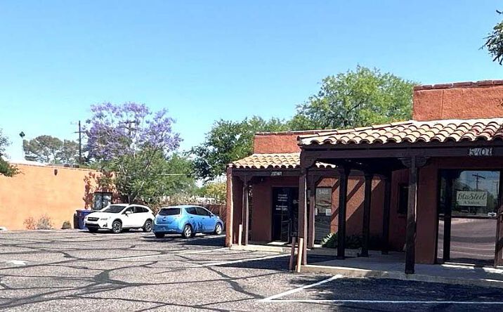 Pictures of Retail, Office property located at 5375 E Pima St, Tucson, AZ 85712 for comps - image #1