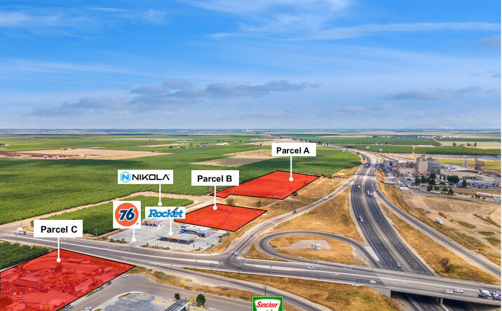Pictures of Land property located at 6402 Betty Dr, Visalia, CA 93291 for sales - image #1