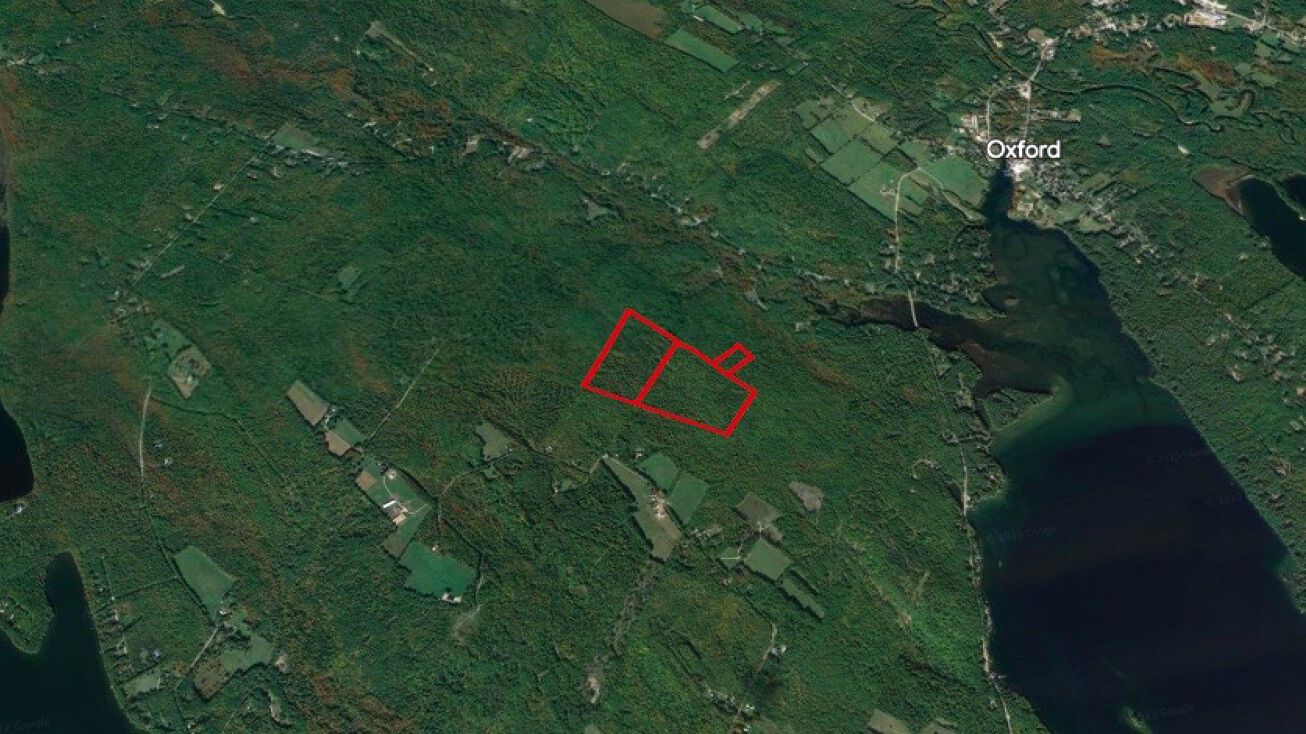 Benny Rd, Otisfield, ME 04270