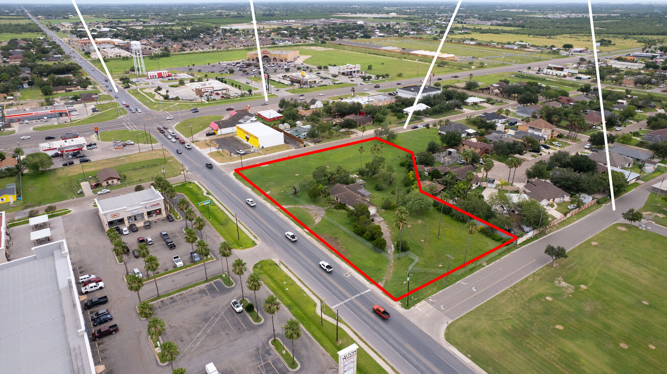 213 E Main Ave, Alton, TX 78573