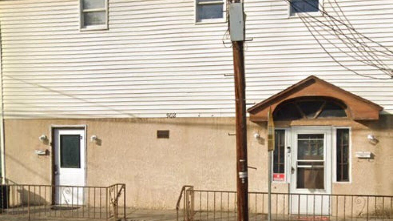 502 Oak St, Old PA 18518