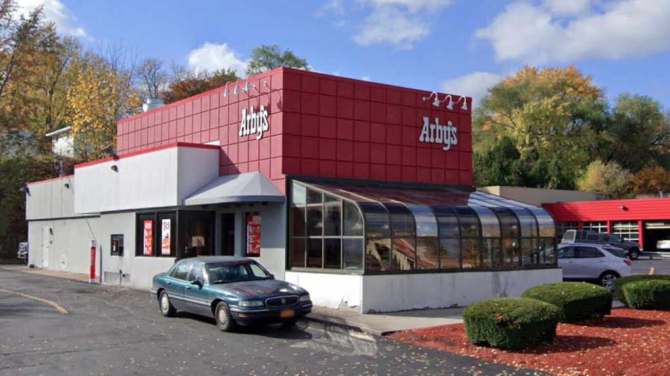 3250 Erie Blvd E, Syracuse, NY 13214