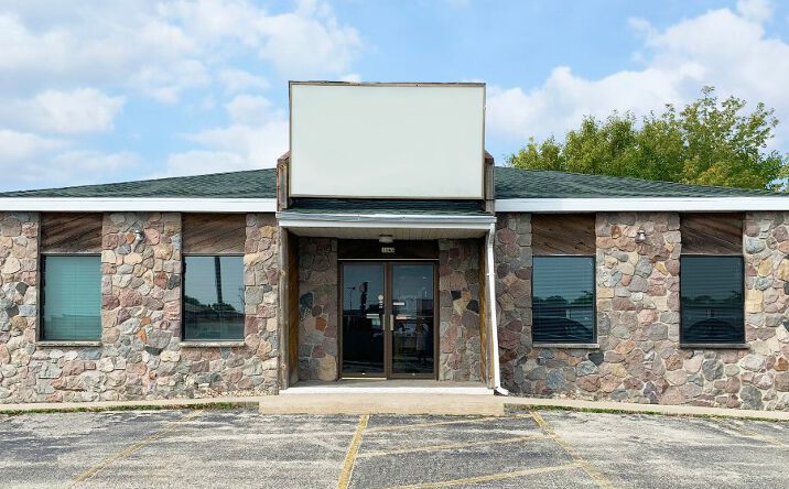 Pictures of Industrial, Mixed Use, Office, Retail property located at 1145 S Washburn St, Oshkosh, WI 54904 for sales - image #1
