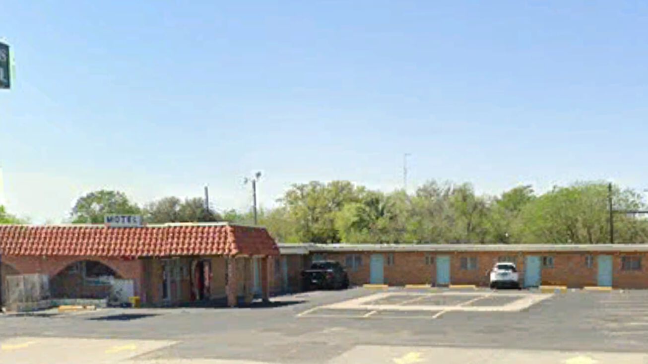 820 S Broadway St, Premont, TX 78375