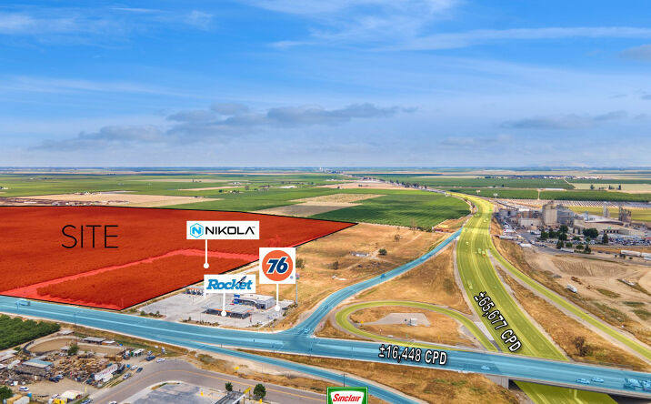 Pictures of Land property located at 6180 Betty Dr, Visalia, CA 93291 for sales - image #1