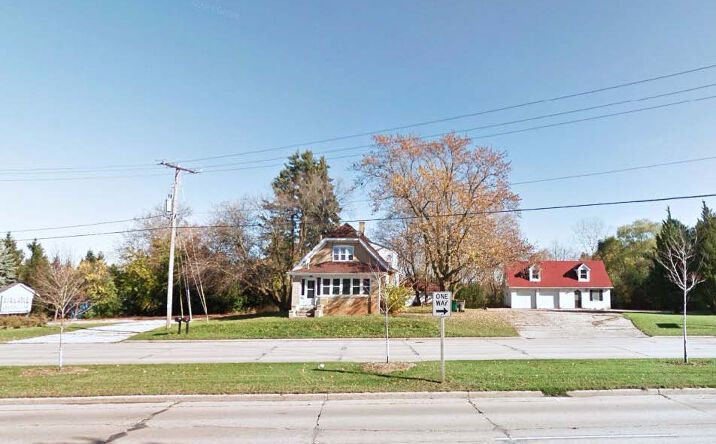 Pictures of Mixed Use property located at 11110-11112 N Wauwatosa Rd, Mequon, WI 53097 for sales - image #1