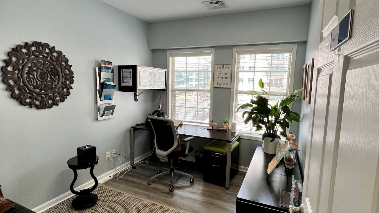 86078609 2nd Ave, silver Spring MD, Silver Spring, MD 20910