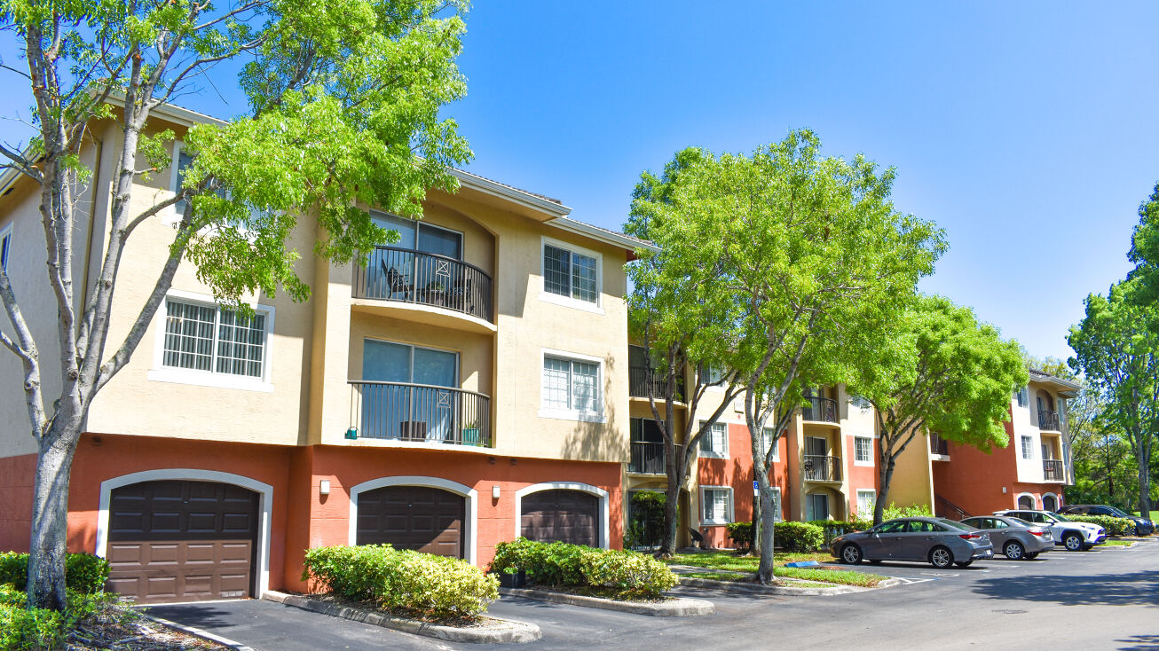 4145 Haverhill Rd, West Palm Beach, FL 33417