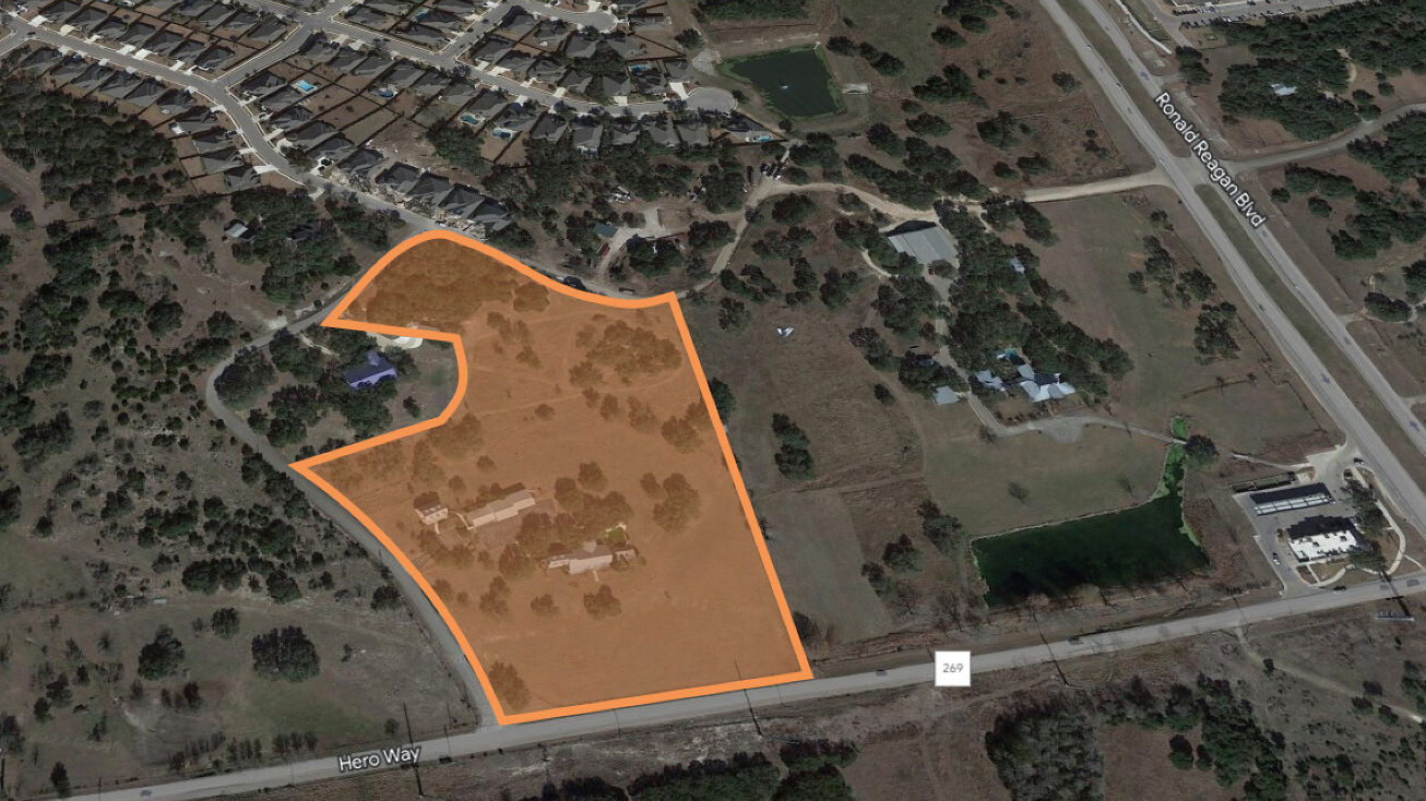 100 Winding Oak Dr, Leander, TX 78641